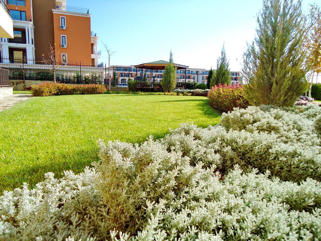 Oxygen Apartments Sveti Vlas Exteriör bild