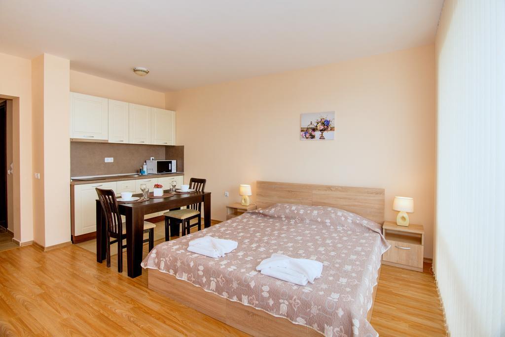 Oxygen Apartments Sveti Vlas Exteriör bild