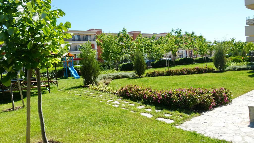 Oxygen Apartments Sveti Vlas Exteriör bild